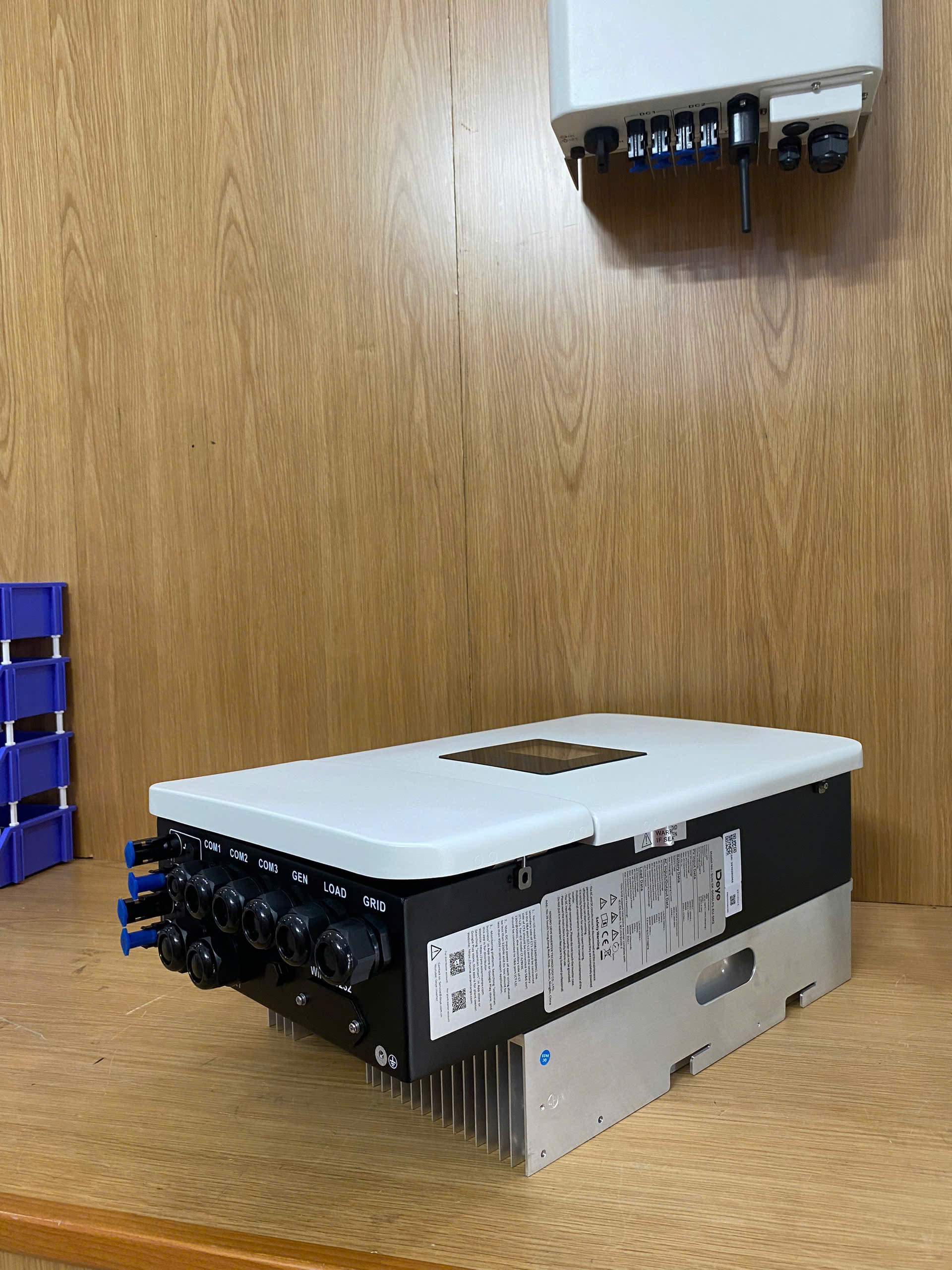 Biến tần deye hybrid 6kw 1 pha